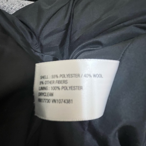 Mossimo grey wool jacket size M. Side zip pockets, zip front. Blazer styling. - Picture 7 of 9